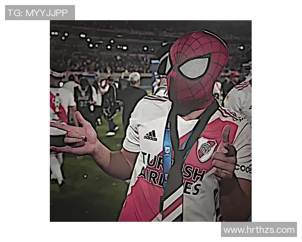 足球女球星像素化头像艺术展示尽显赛场英姿与独特魅力